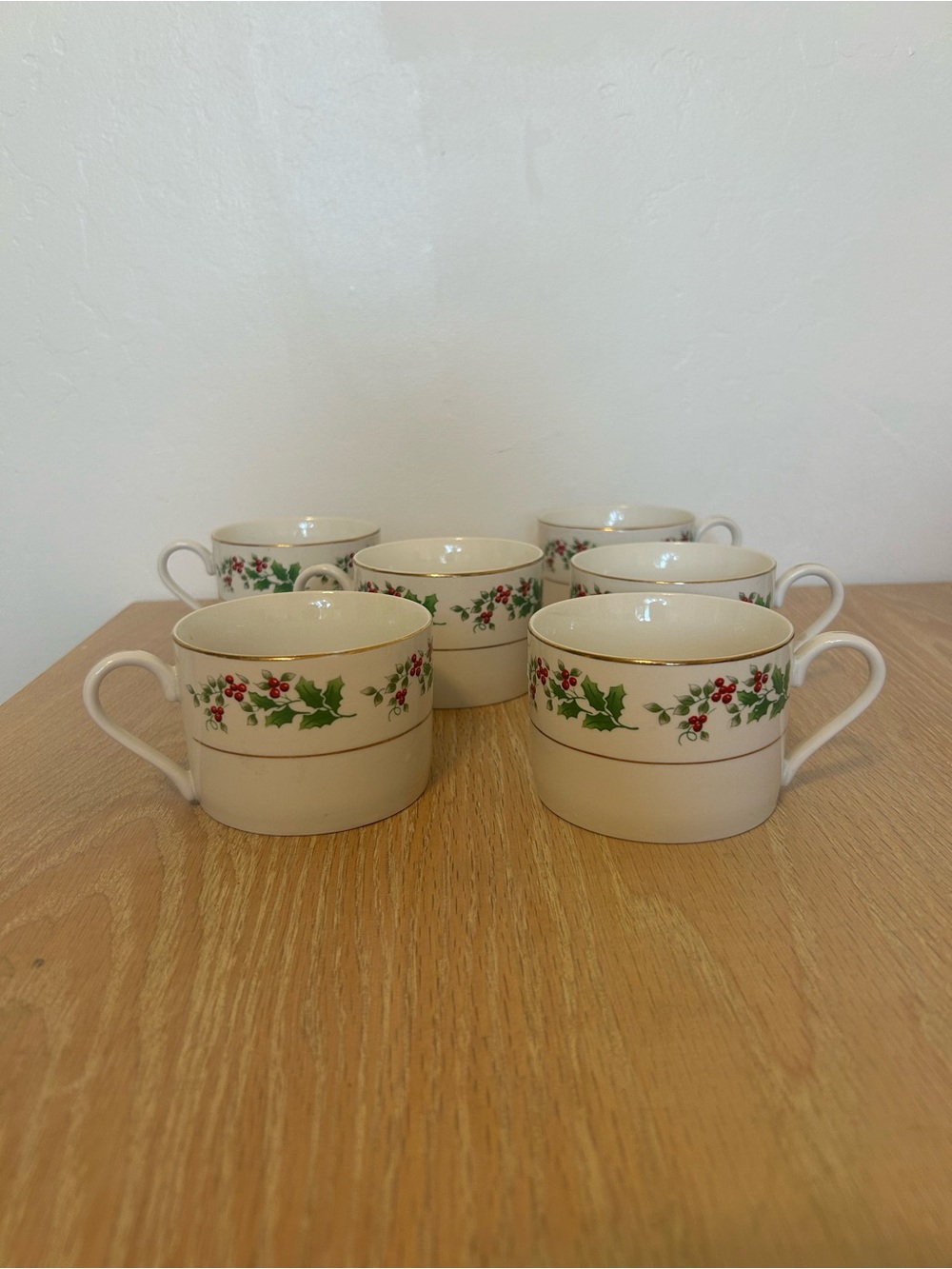 Gibson White Ceramic Teacup Set with Green Holly and Red Berries